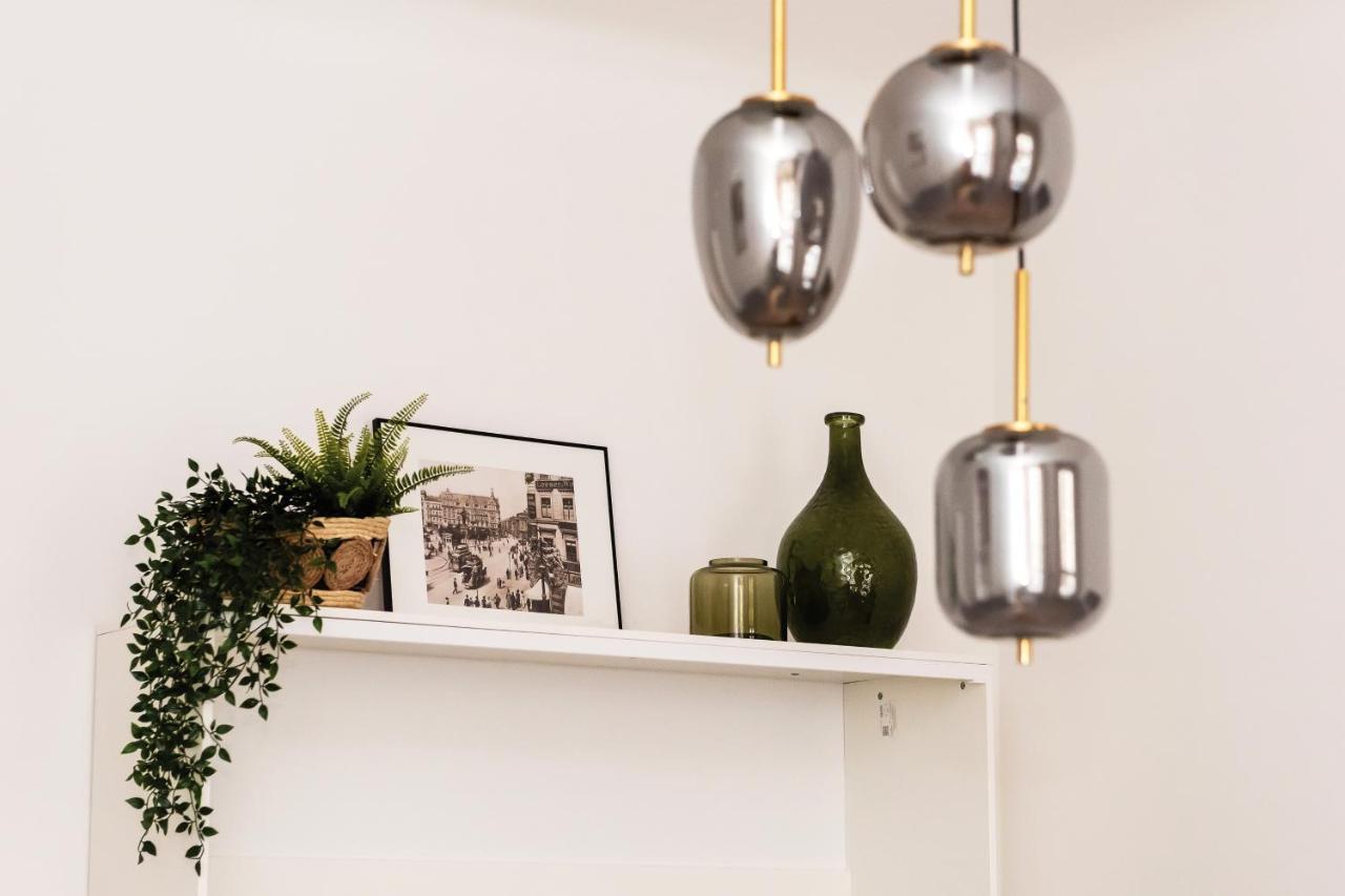 Apartment 90sqm 2br Biz Loft - 5min Station