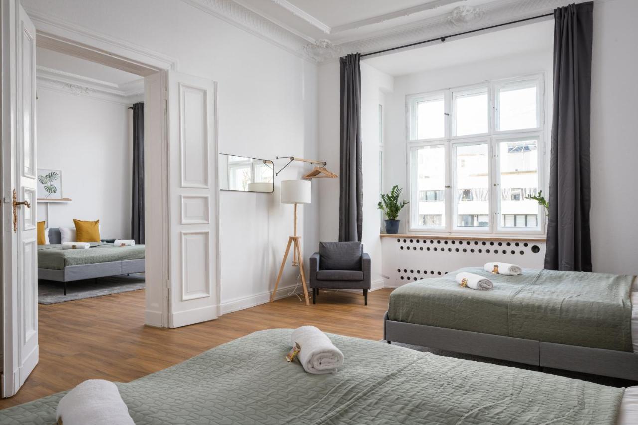 Riesiges Nahe Kudamm Sehr Schoner Altbau 123m2 Gross 12 Gaste