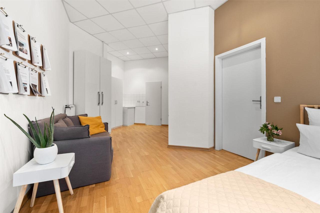 33 J Prenzlauerberg Berlin