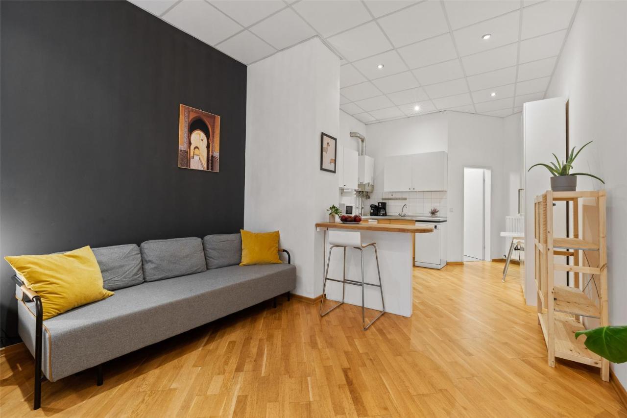 33 J Prenzlauerberg *