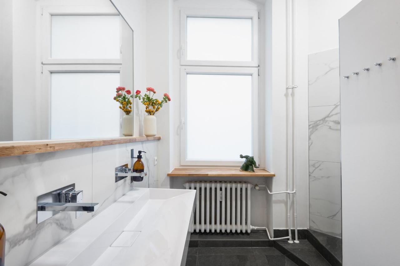 Riesiges Nahe Kudamm Sehr Schoner Altbau 123m2 Gross 12 Gaste