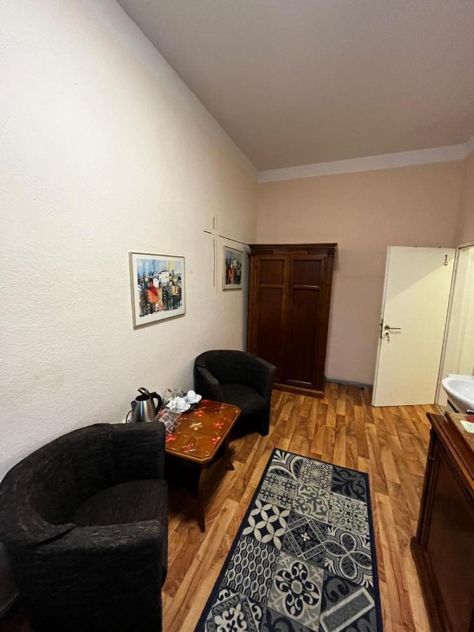Oase Guest house *