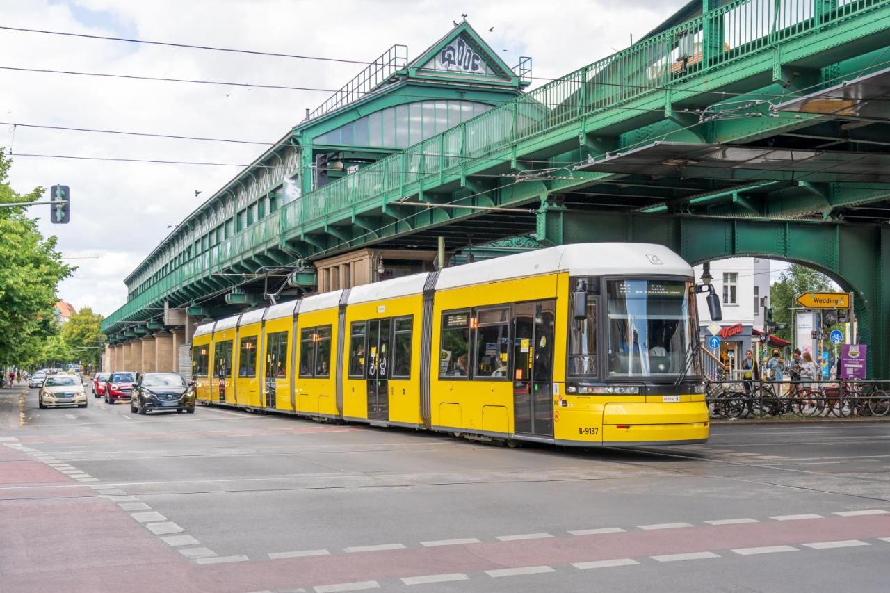 Apartment 33 H S-bahn Schoenhauser Allee Berlin