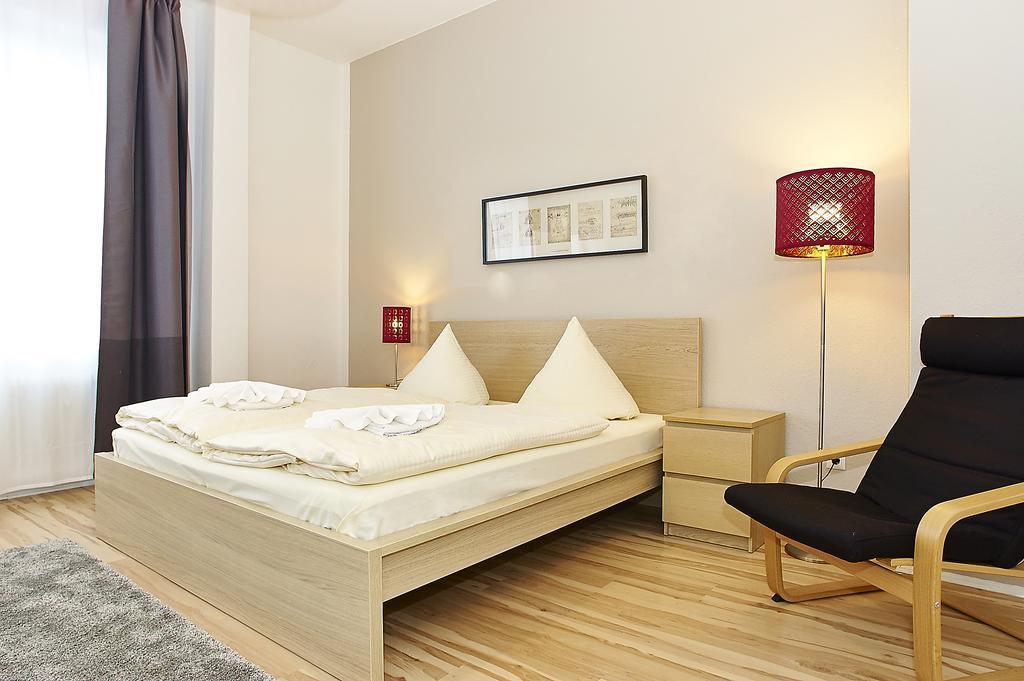 Bearlincity - Center West * Berlin