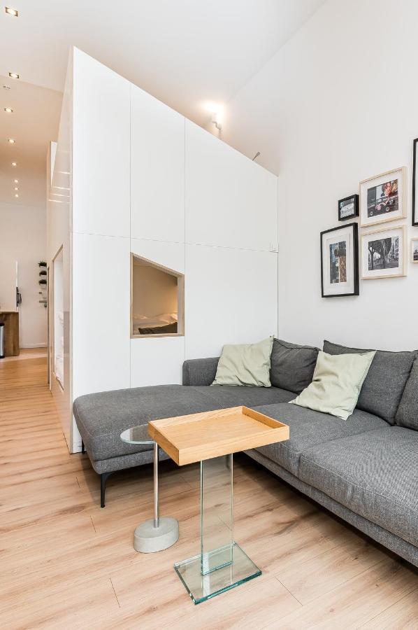 Stylish New Cube Loft Ii By Berlin-wall-apartments Apartment *