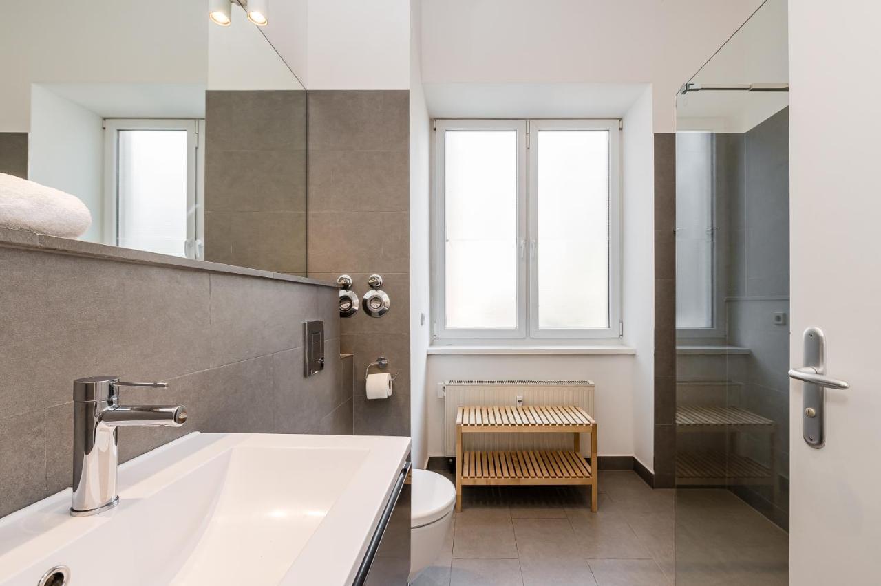 Stylish New Cube Loft By Berlin-wall-apartments Apartment *