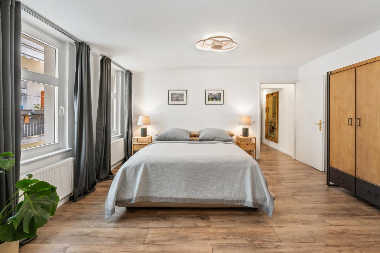 Lejlighed The Tieckstr Loft For Up To 7 People With 2 Bathrooms