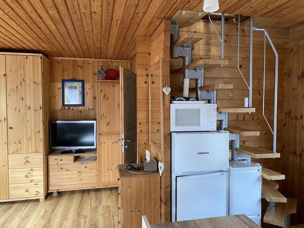 Holzhaus Mit Direktem Wasserzugang In Berlin-koepenick Holiday home
