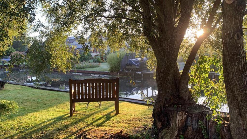 Holiday home Holzhaus Mit Direktem Wasserzugang In Berlin-koepenick Berlin