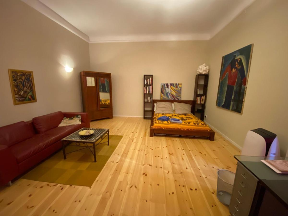 Apartment Fewo Gruene Mommsenstrasse - Bei Becker Klingeln