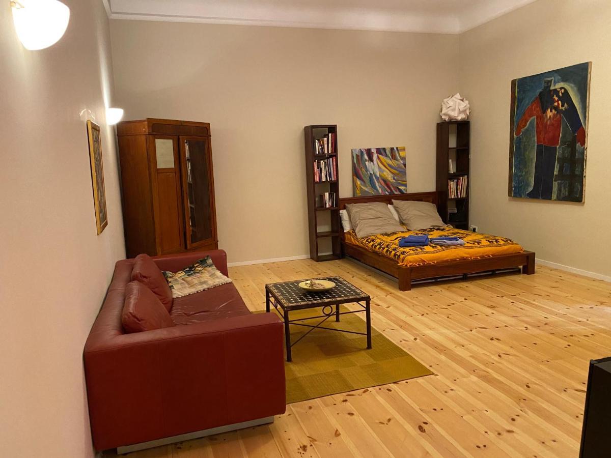 Apartment Fewo Gruene Mommsenstrasse - Bei Becker Klingeln