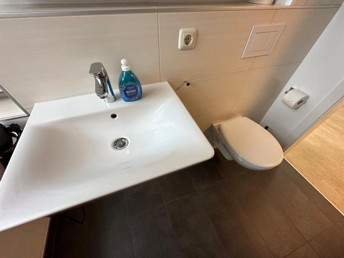 Traumhafte Haushaelfte Mit Kamin, Garten & Whirlpool Lejlighed *