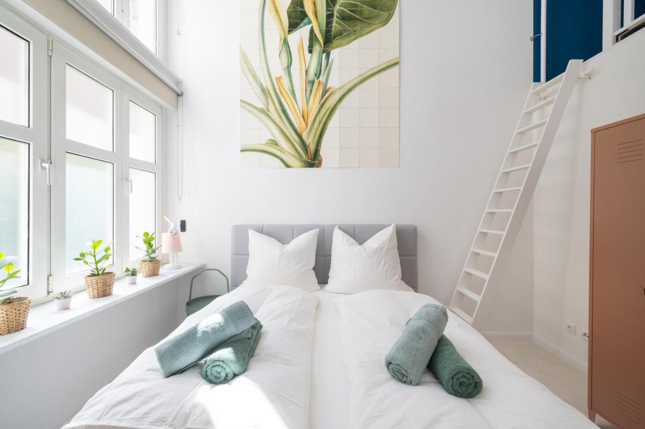 Great 2-room Loft With 2 Bathrooms And 2 Kitchen Lejlighed *