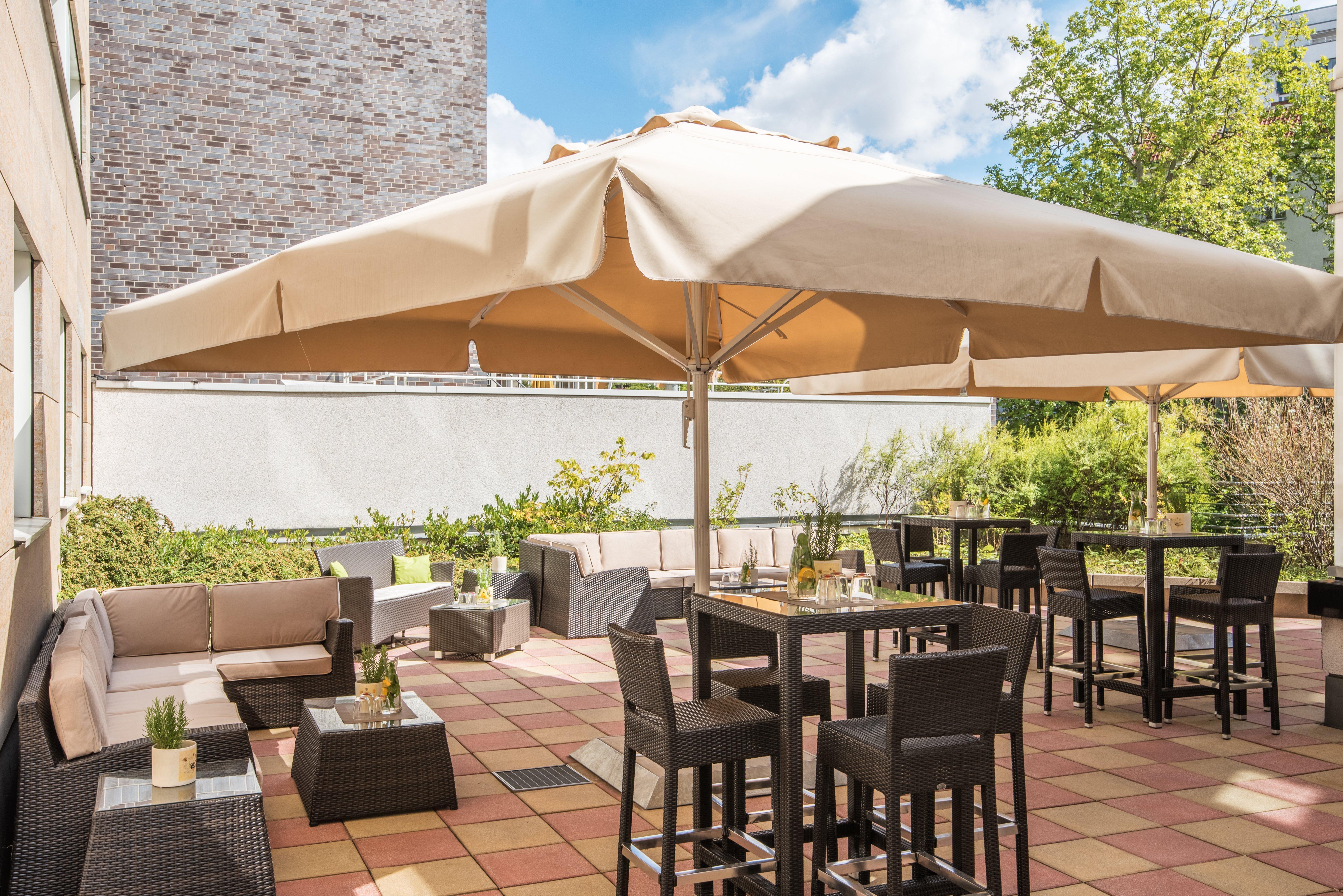 Hotel Crowne Plaza Centre Ku'damm By Ihg 4*