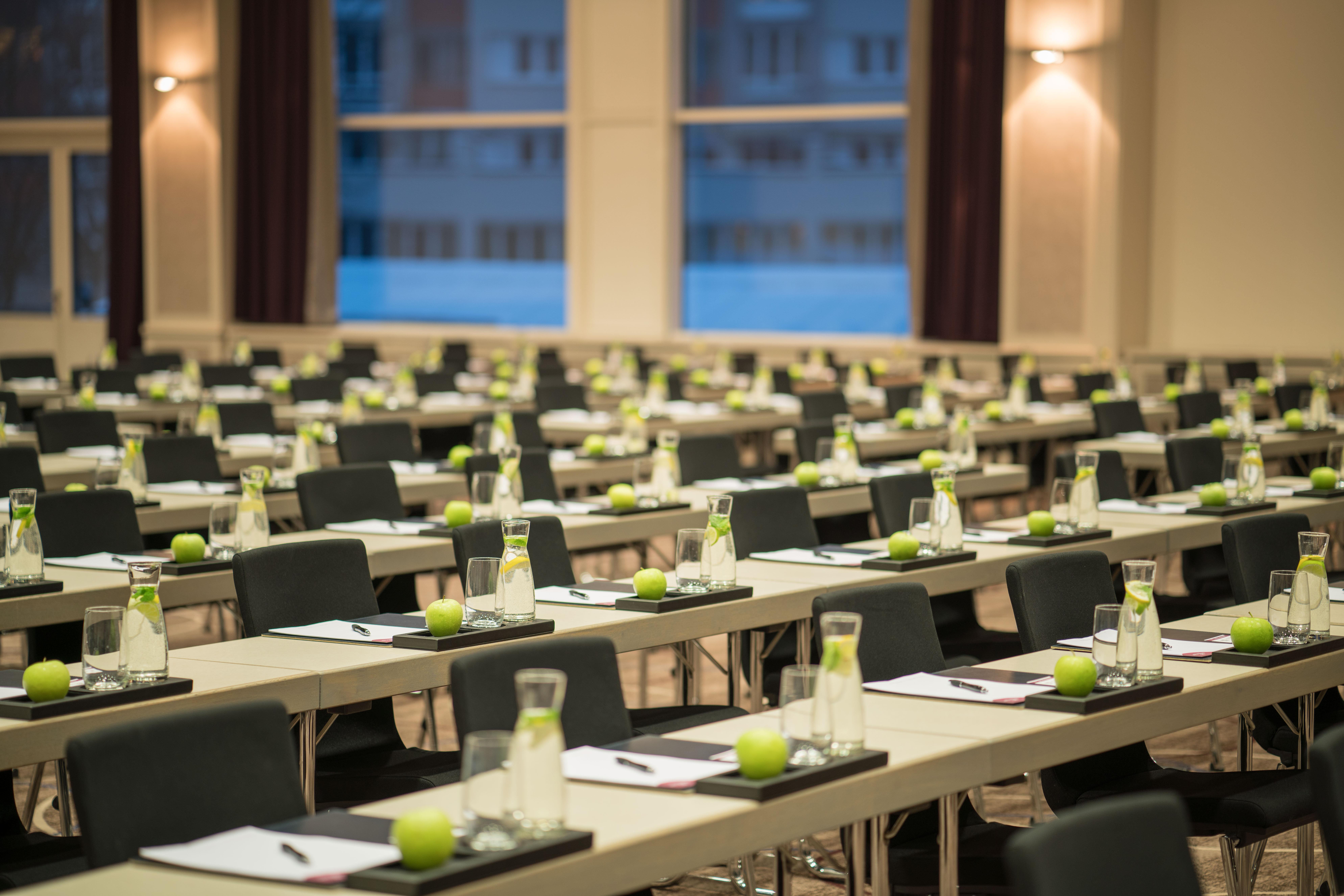 Crowne Plaza Centre Ku'damm By Ihg 4*