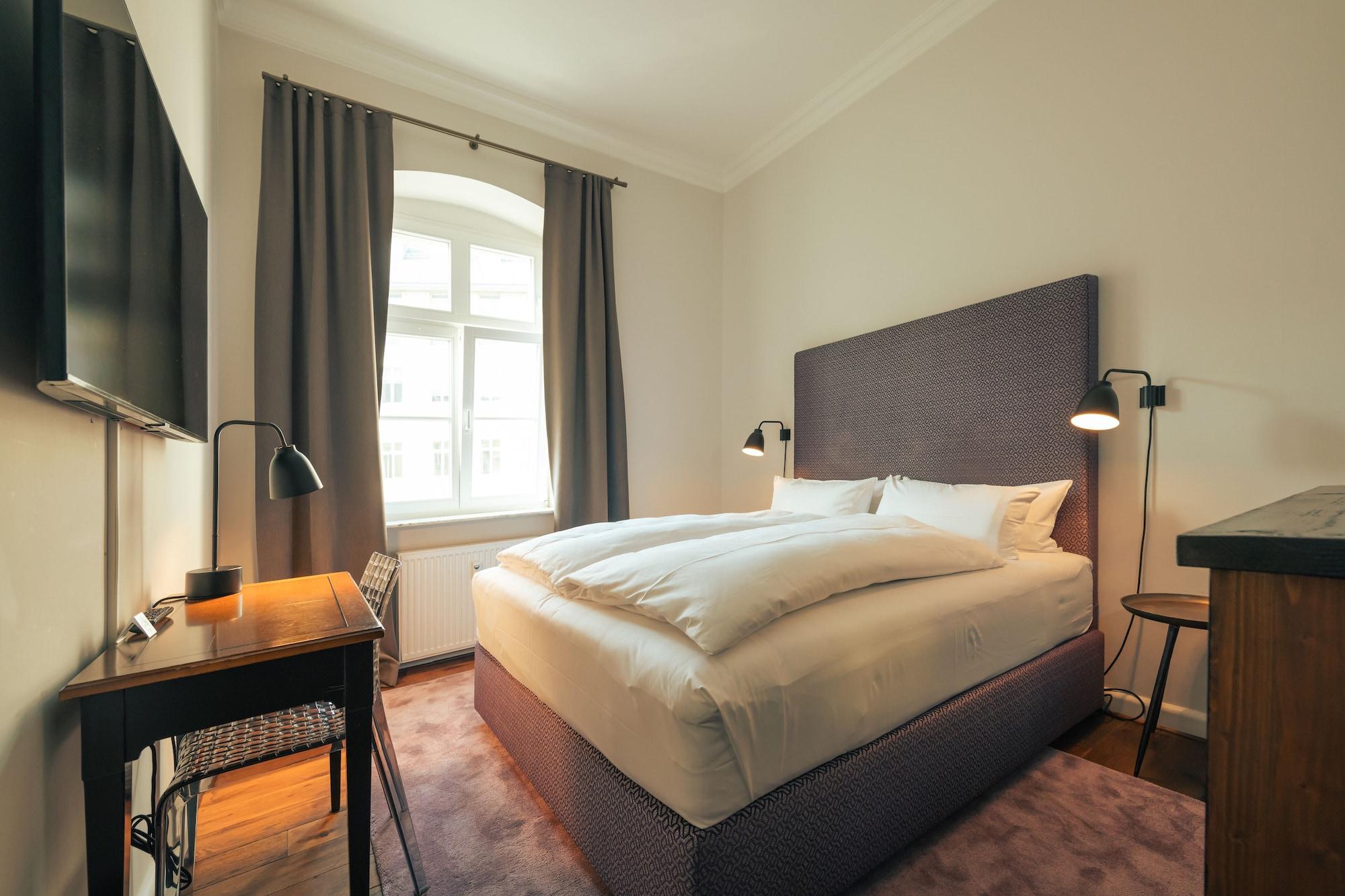 Bob W Mitte Berlin