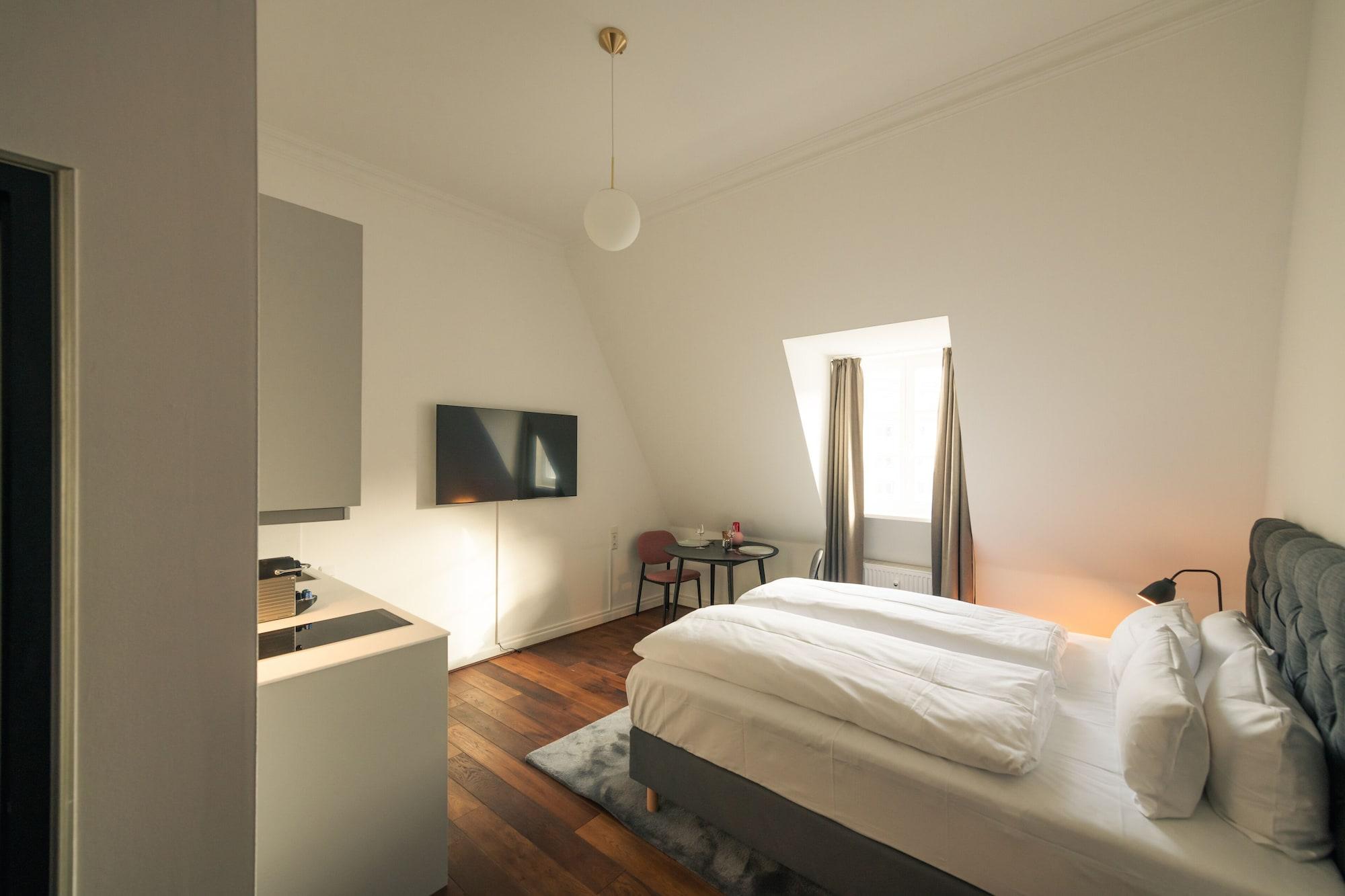 Bob W Mitte Aparthotel 4*