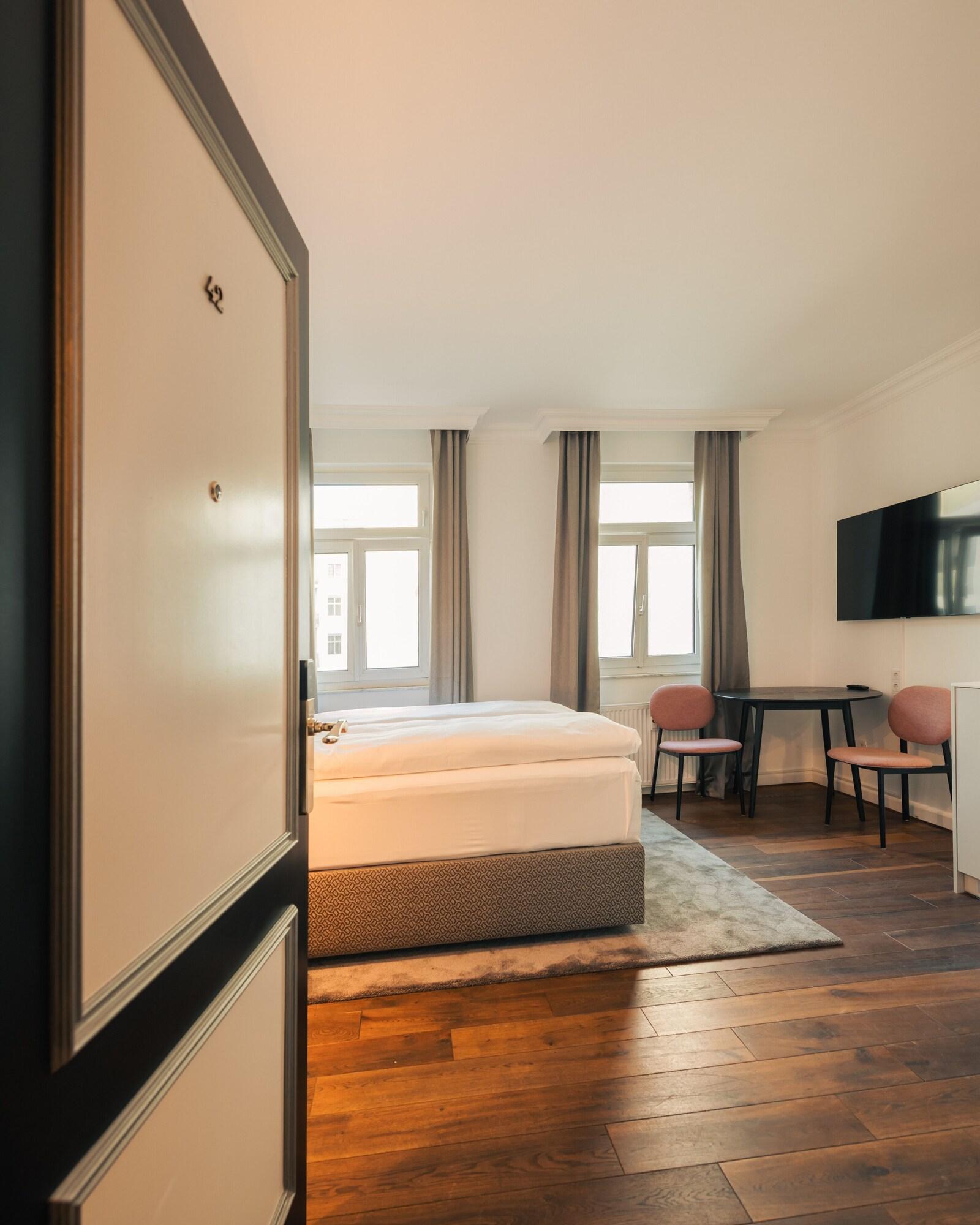 Aparthotel Bob W Mitte 4*