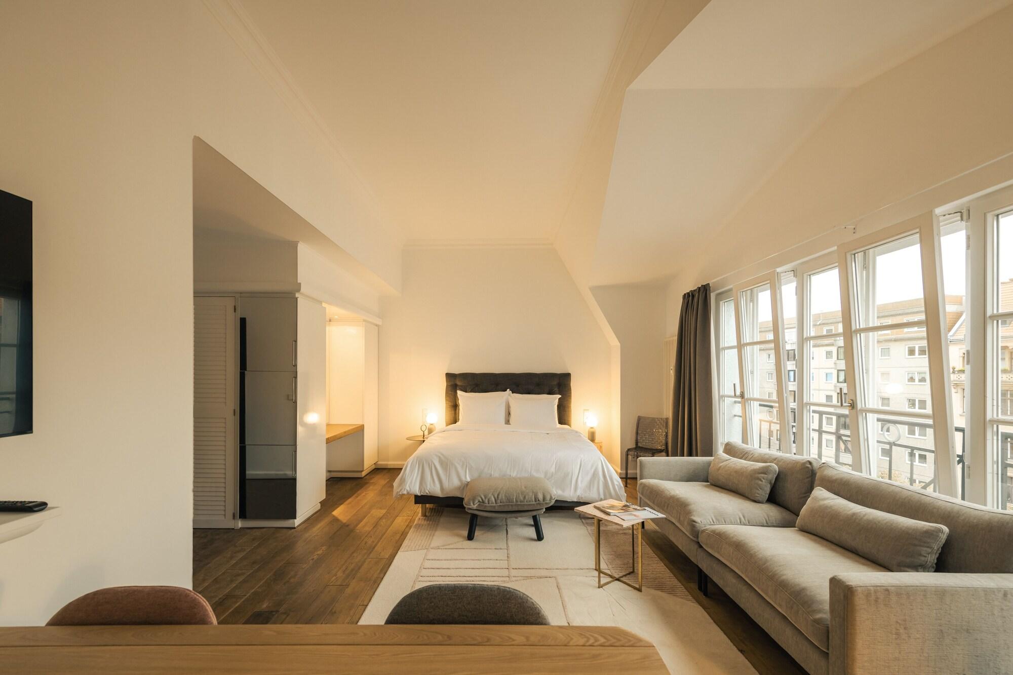 Bob W Mitte Aparthotel 4*