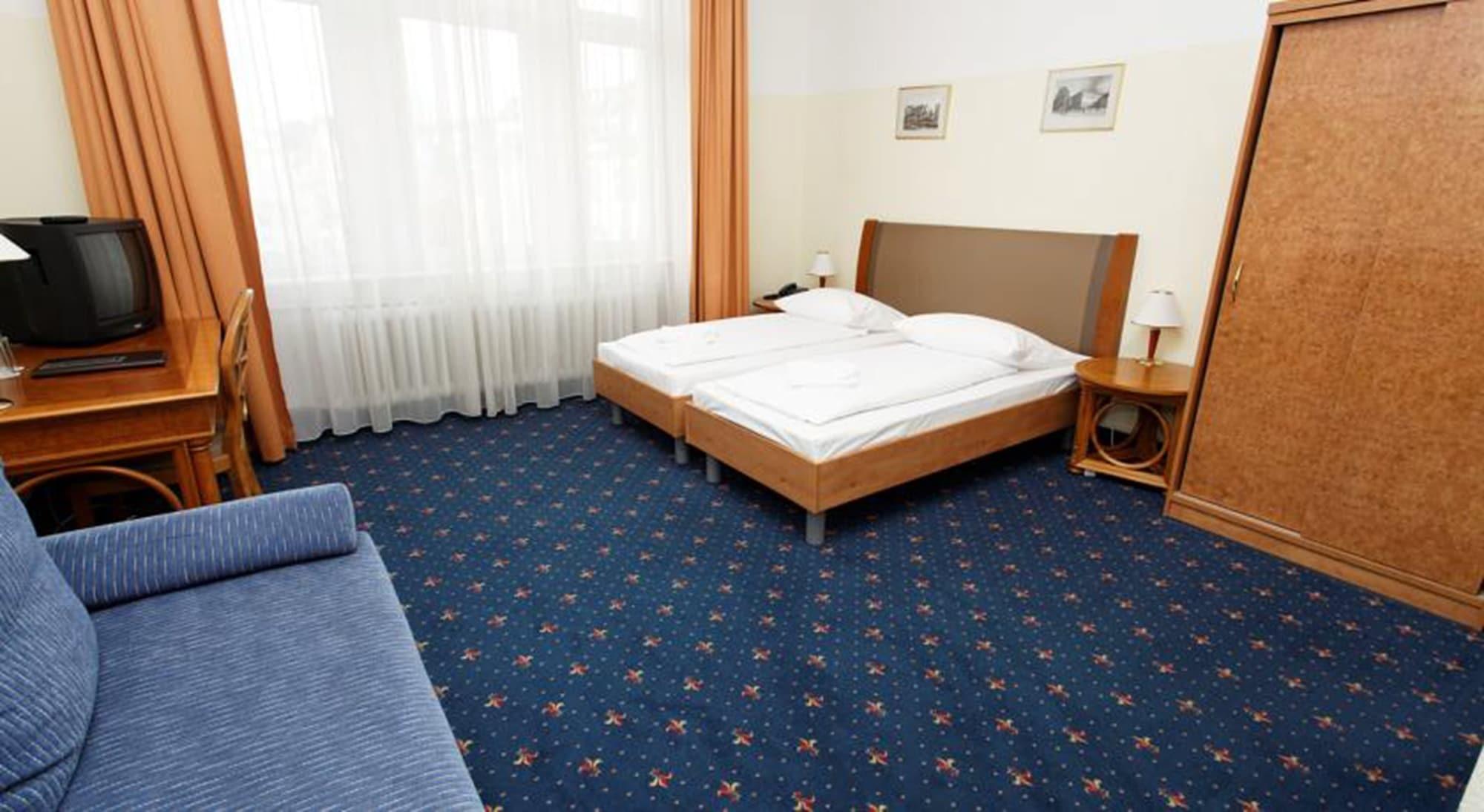 Europa Hotel 3*