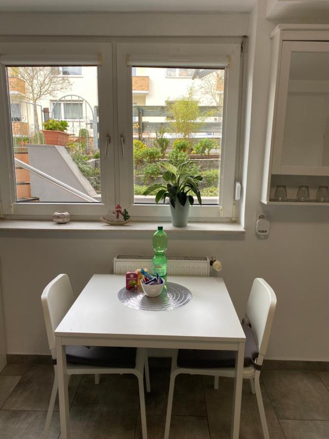 In 13593 Berlin-spandau Apartment