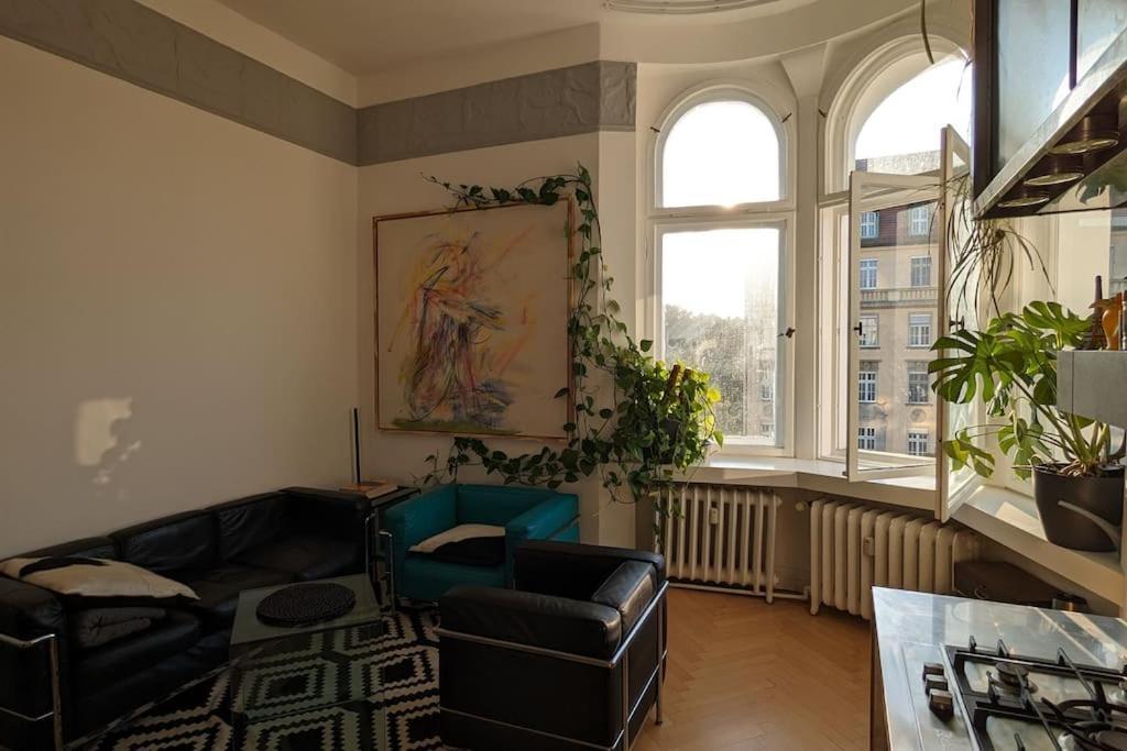 Modern Meets Classic - Near Volkspark Schoeneberg Apartment Berlin