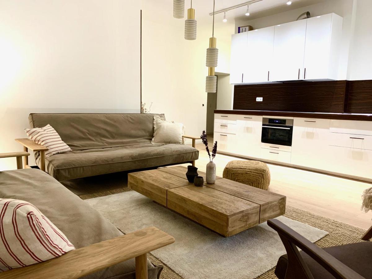 Apartment Cosy, Spacious, And