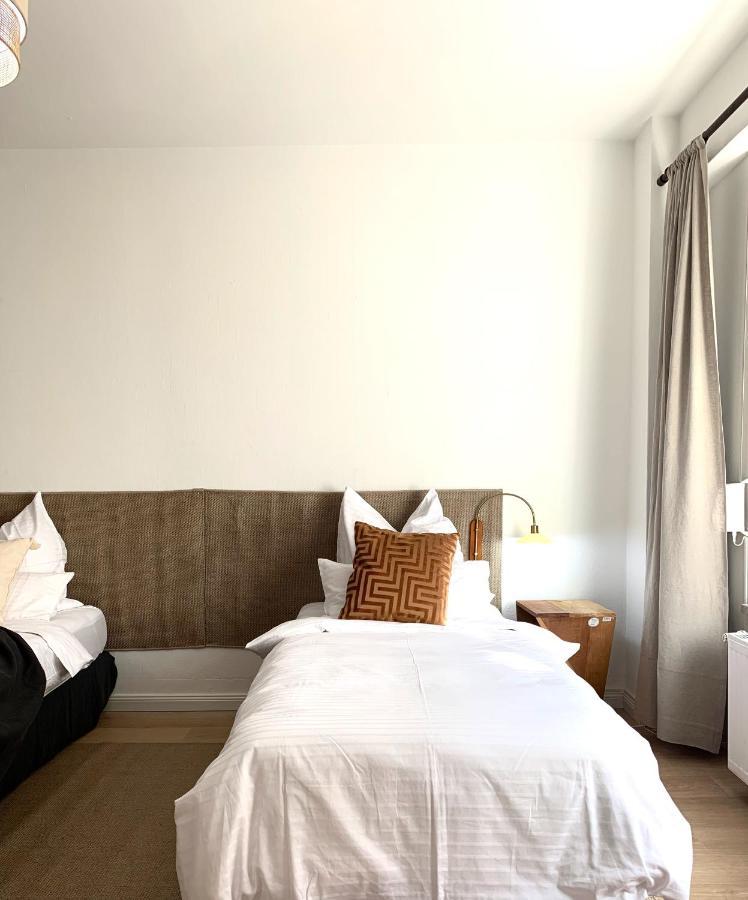 Cosy, Spacious, And Apartment