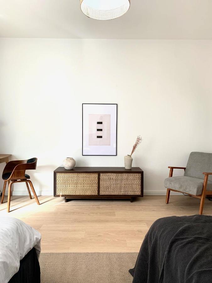 Apartment Cosy, Spacious, And