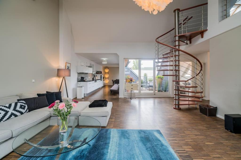 Ruhige Dachwohnung Mit Terrasse Mitte - Spacious Modern Rooftop Loft In Mitte Lejlighed