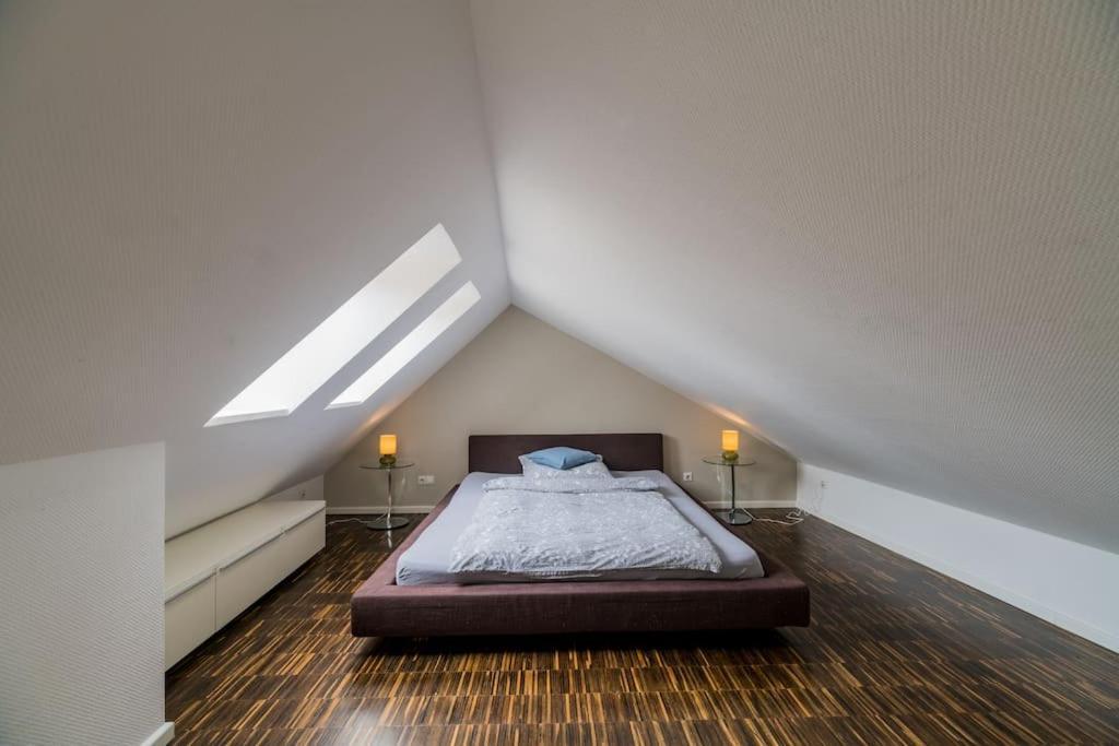 Lejlighed Ruhige Dachwohnung Mit Terrasse Mitte - Spacious Modern Rooftop Loft In Mitte *
