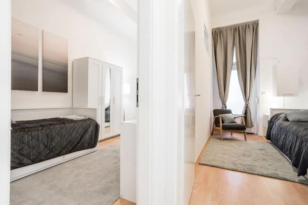 Newly Furnished For Up To 6 People Berlin