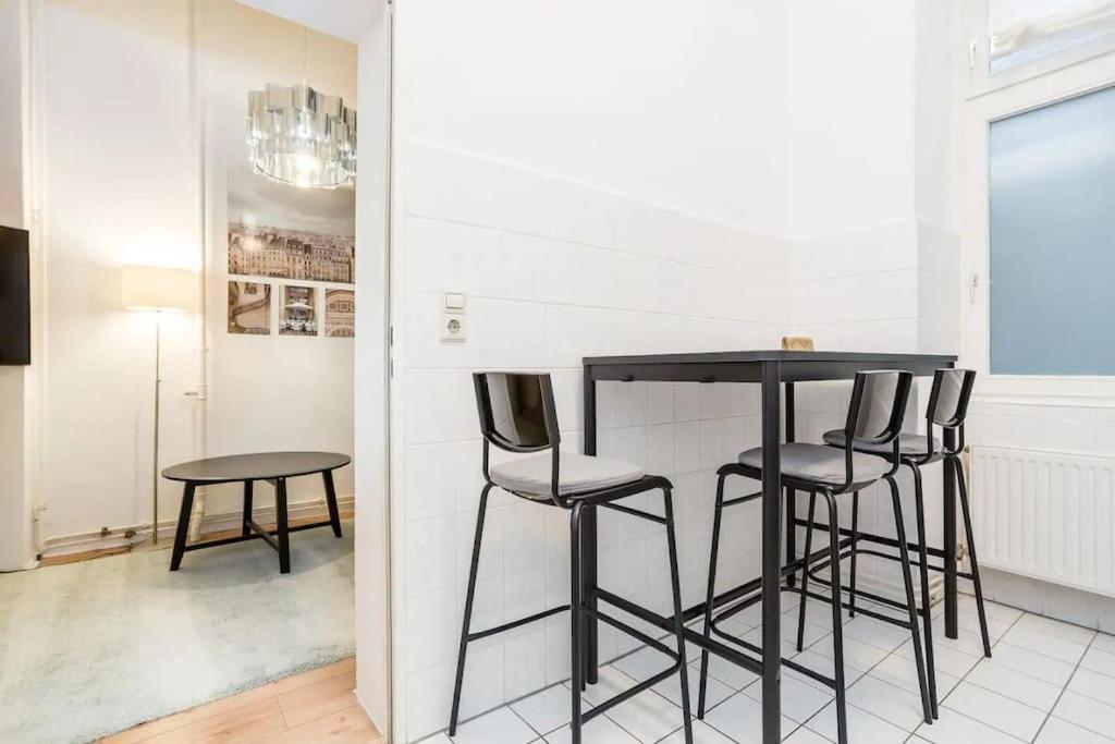 Newly Furnished For Up To 6 People Berlin