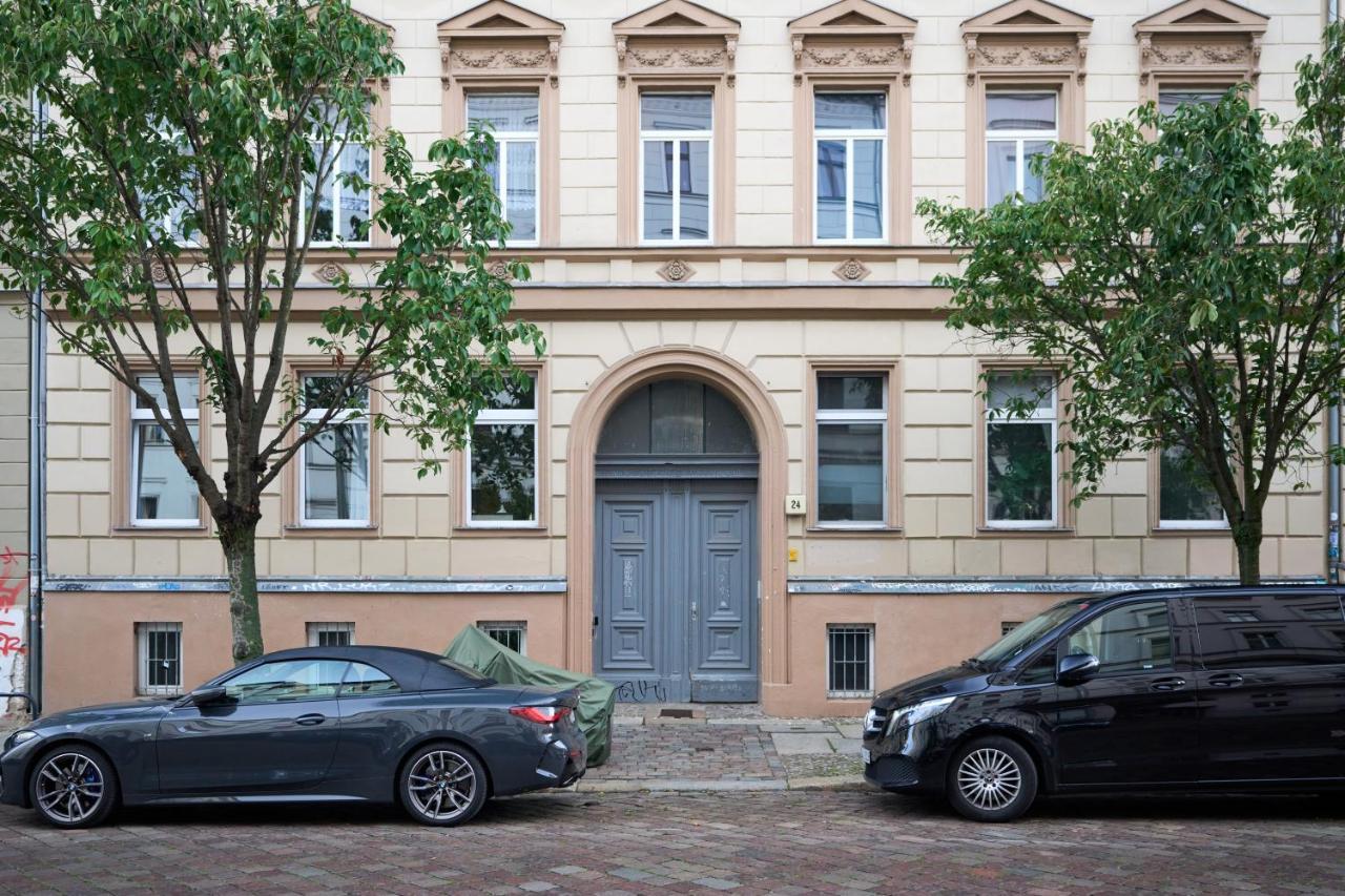Cityapartment Fuer Bis Zu 8 Personen Apartment Berlin