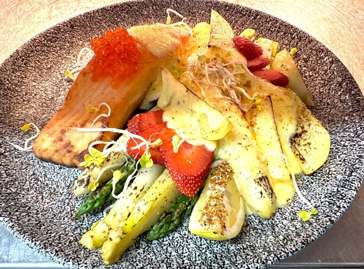 Guzulka & Restaurant 3* Berlin