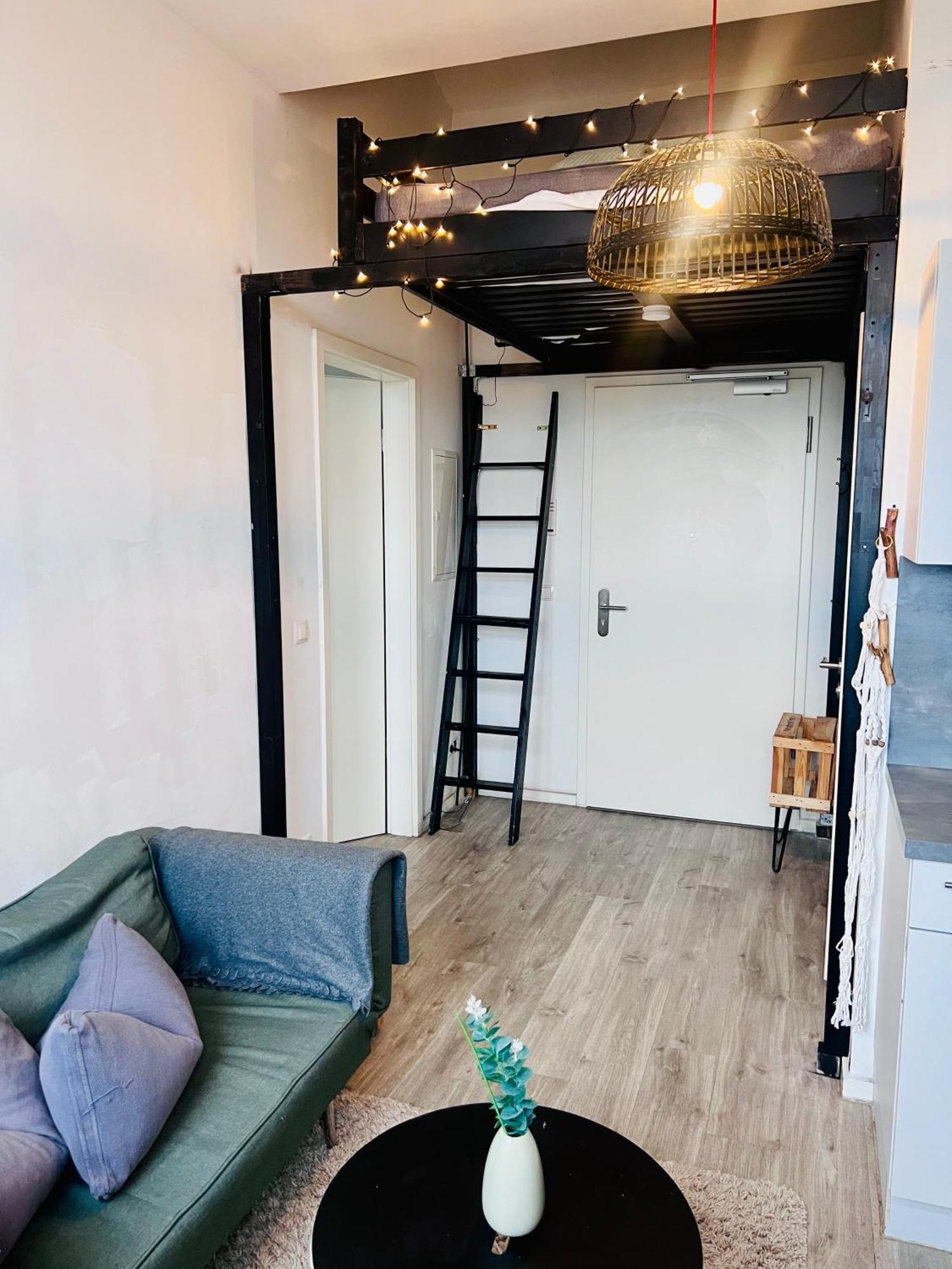 Golden Loft Apartment