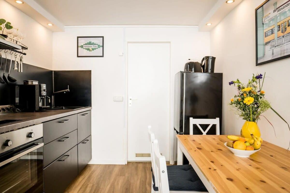 Apartment Industrial Loft In Mitte *