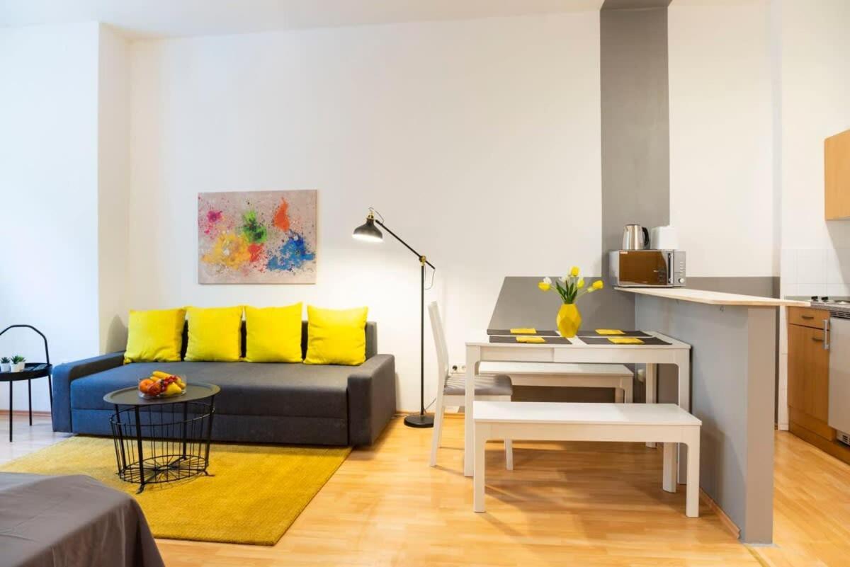 Apartment Cozy 2 Next To Hermannstrasse
