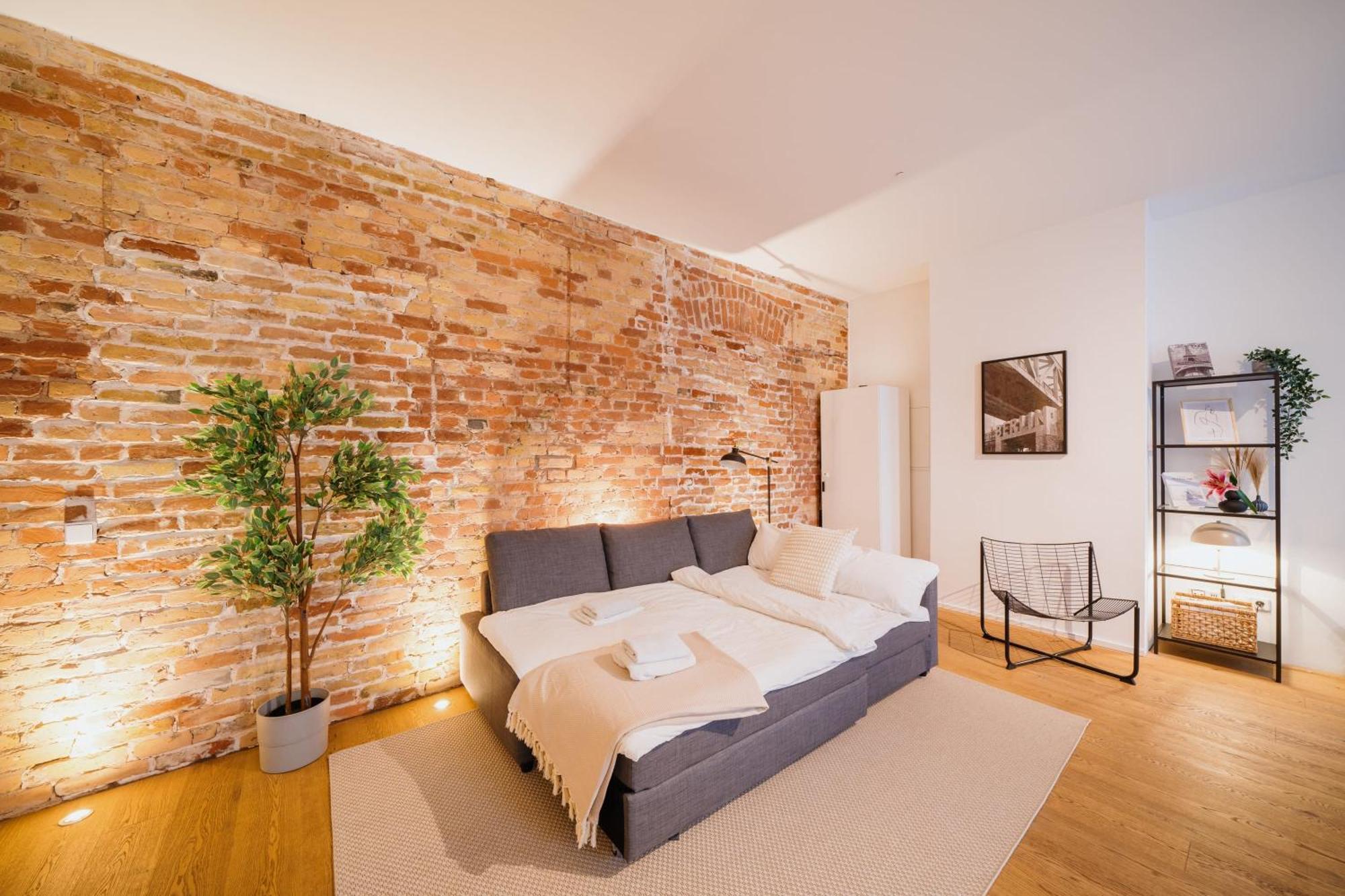 Homely - Super Modern, Center, Rosenthalerplatz