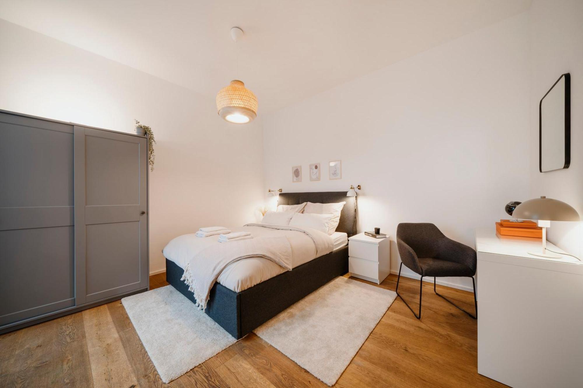 Apartment Homely - Super Modern, Center, Rosenthalerplatz *