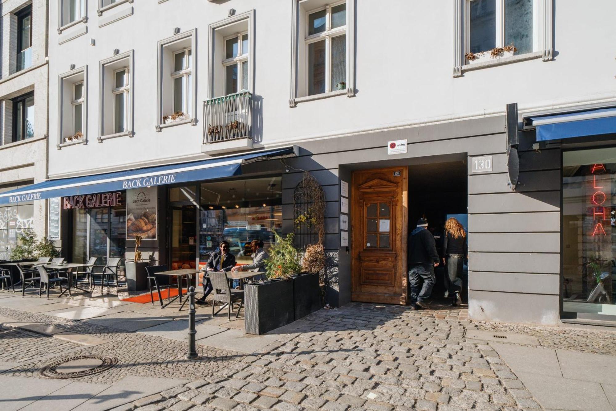 Homely - Super Modern, Center, Rosenthalerplatz Berlin