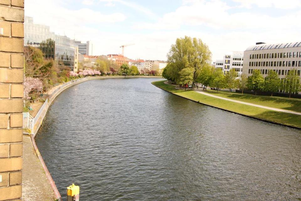 Apartment 200qm Loft For Friends And Family - On The Spree! Berlin
