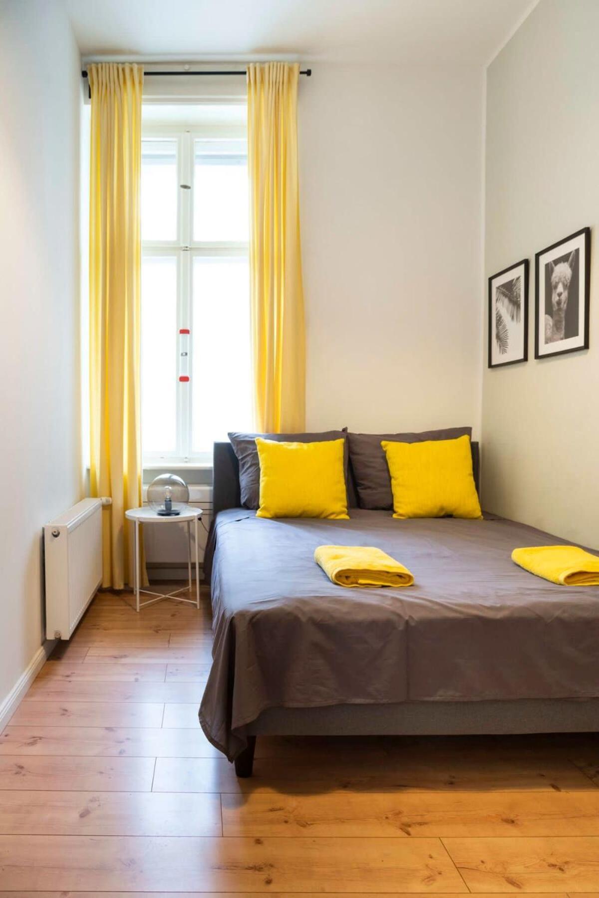 Apartment Kudamm Ac Selfcheckin Free Street Parking