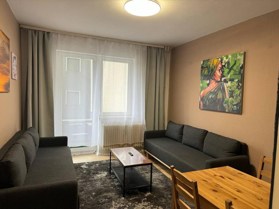 Apartment Choice - Fuer Bis Zu 12 Personen Berlin