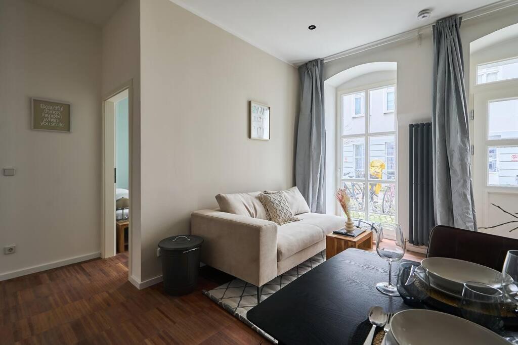 Apartment - Linienstrasse
