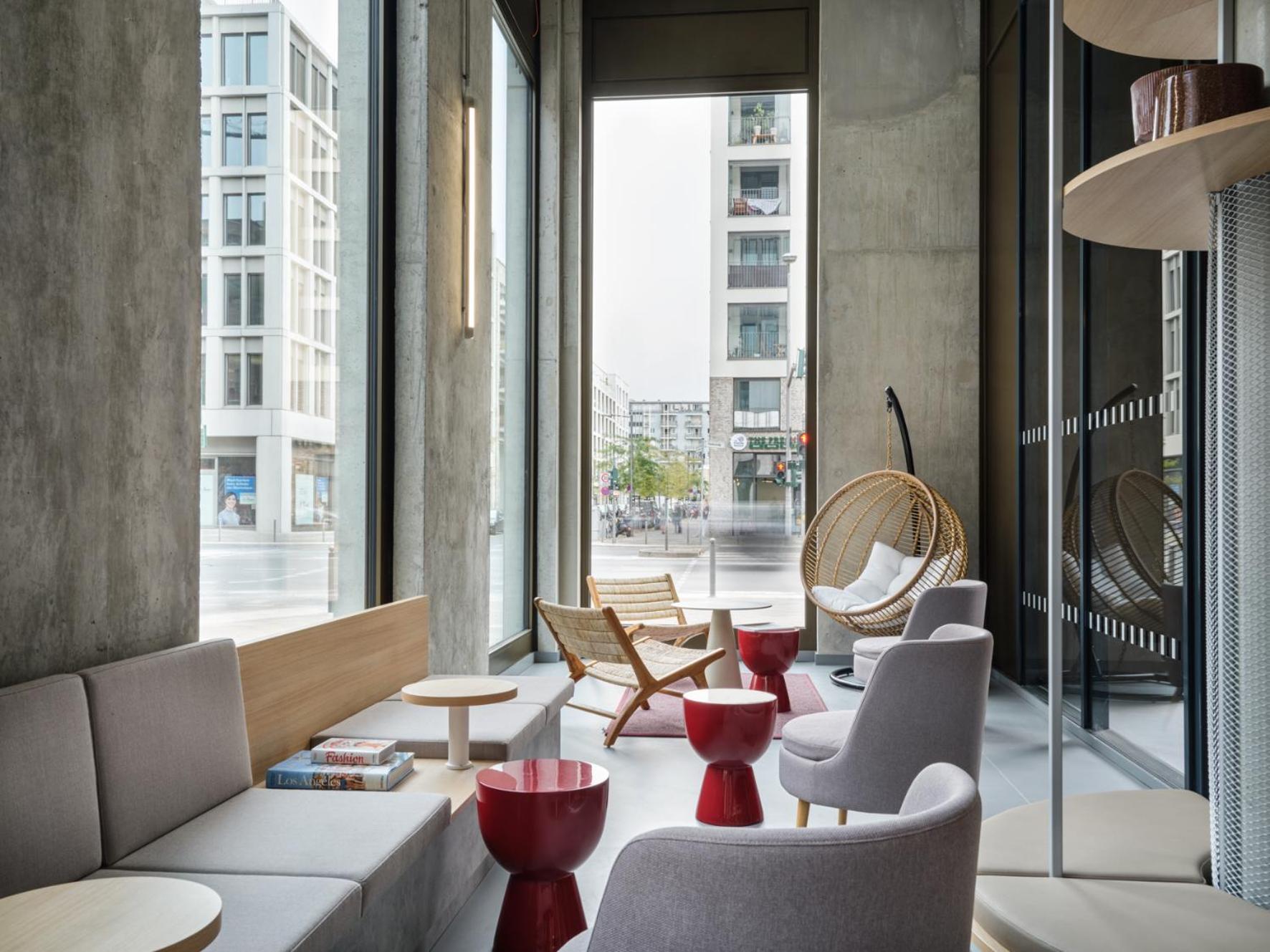 Urban Loft 4*