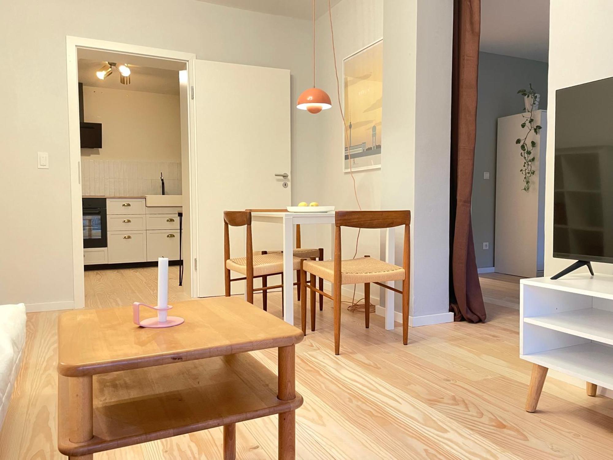 Urban-oasis: Zentral, Ruhig, Neu! Apartment