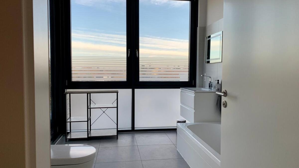 Luxury Penthouse Jacuzzi, Pool Table, Bbq & Desks Berlin