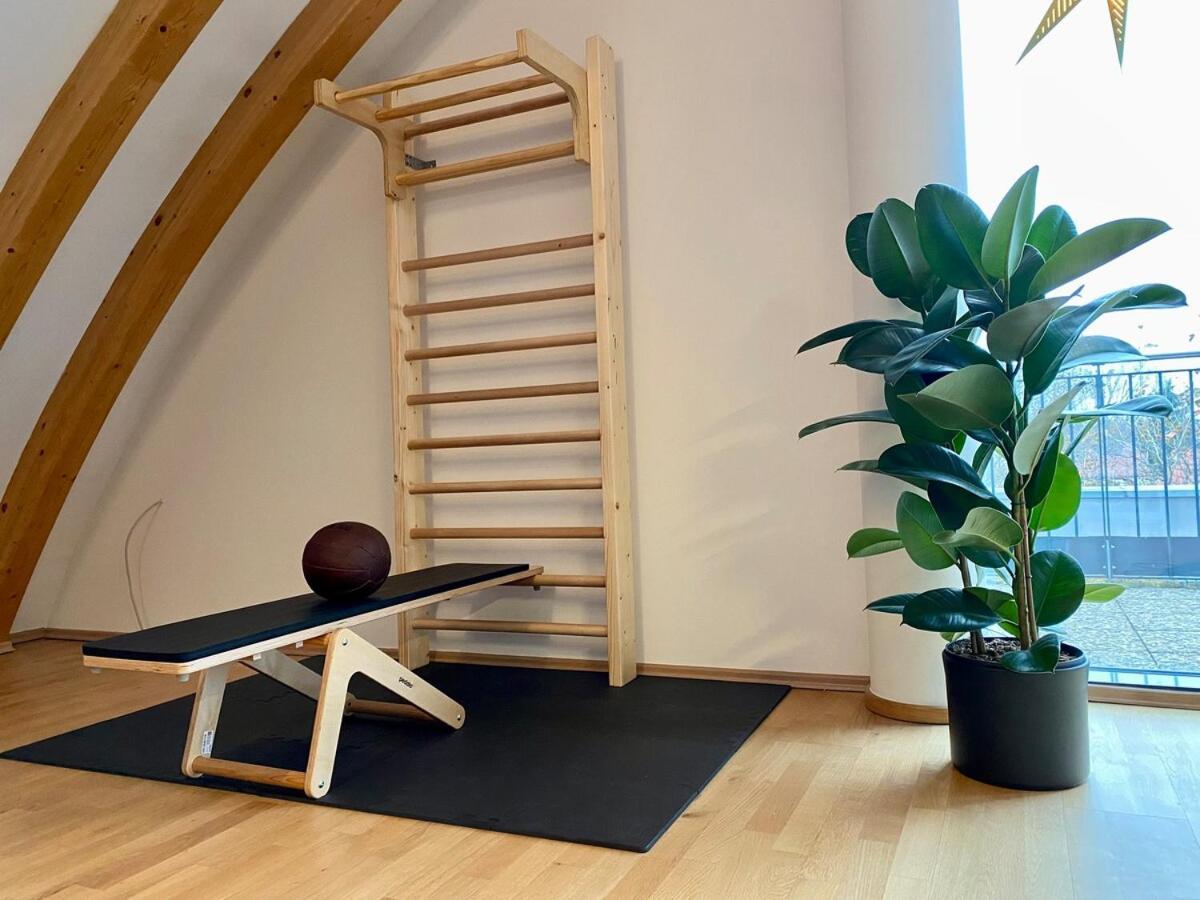 Luxury Penthouse Jacuzzi, Pool Table, Bbq & Desks * Berlin