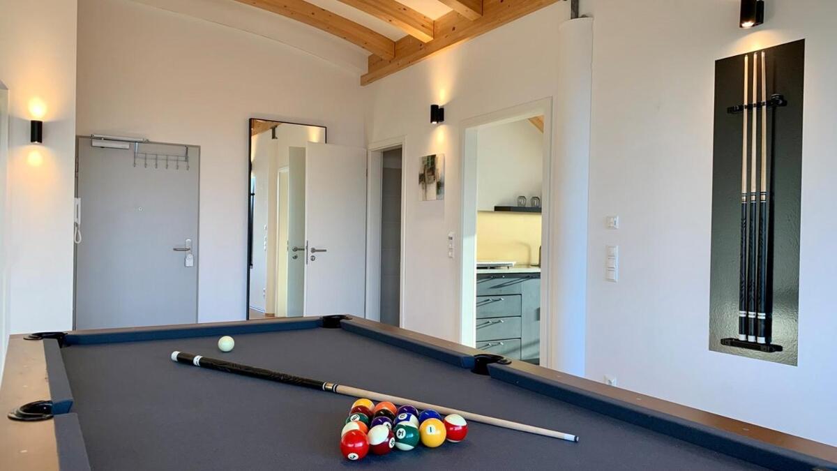 Luxury Penthouse Jacuzzi, Pool Table, Bbq & Desks Hotel